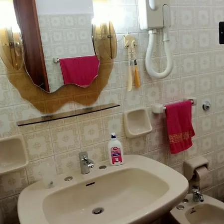 Casa Karmel * Campofelice Di Roccella